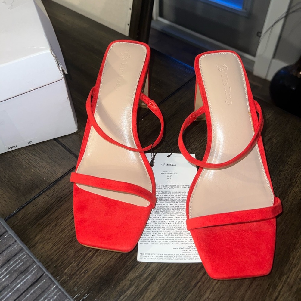 NWT The Drop Avery Red Square Toe Two Strap Heels - Size 8